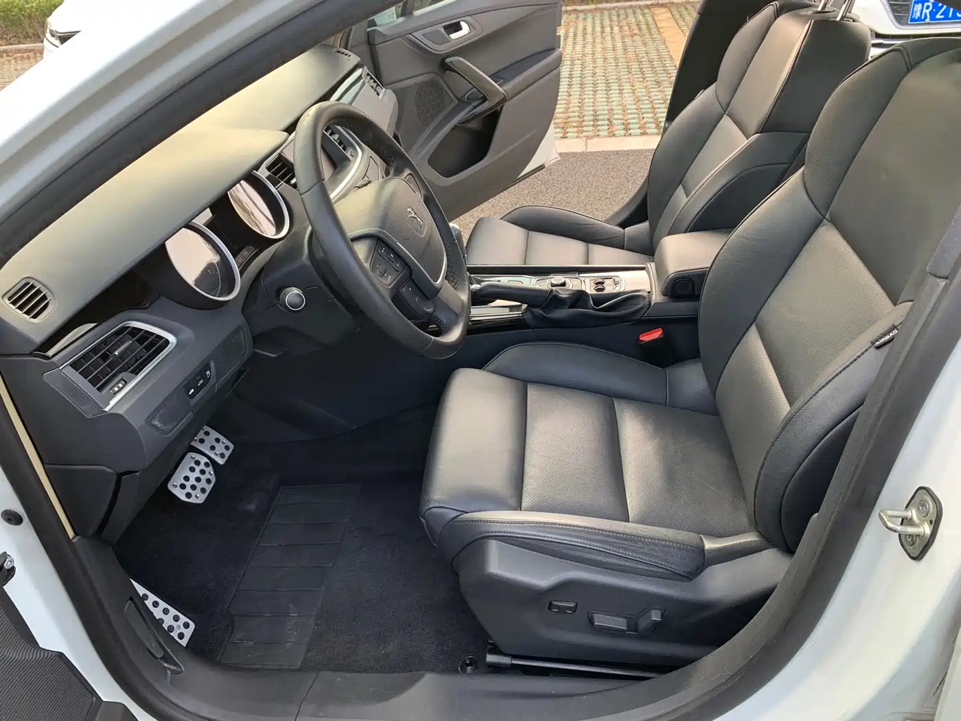 Peugeot 508 2011 2.3L Automatic Luxury Edition фото 7