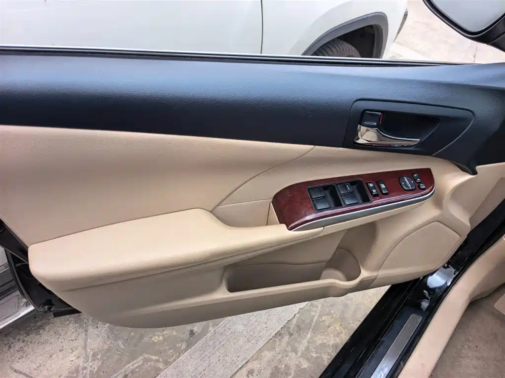 Toyota Camry 2013 2.0G Comfort фото 7