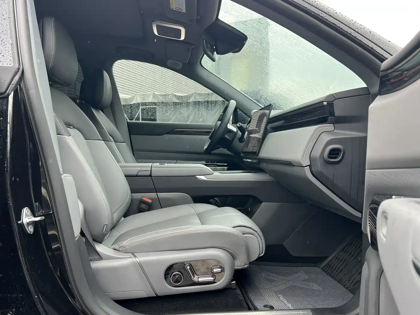ZEEKR 7X 2025 2025 Model 75kWh RWD Smart Driving Edition