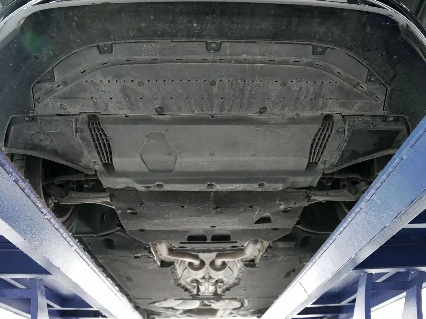 Audi A6L 2014 30 FSI Comfort фото 24