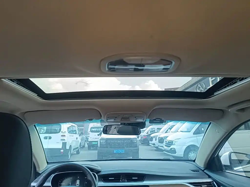 Geely Vision S1 2018 2018 1.4T CVT Sharp Enjoy