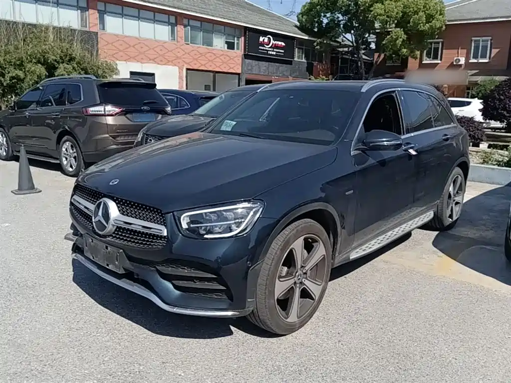 Mercedes-Benz GLC 2022 GLC 300 L 4MATIC Dynamic Collector's Edition фото 2