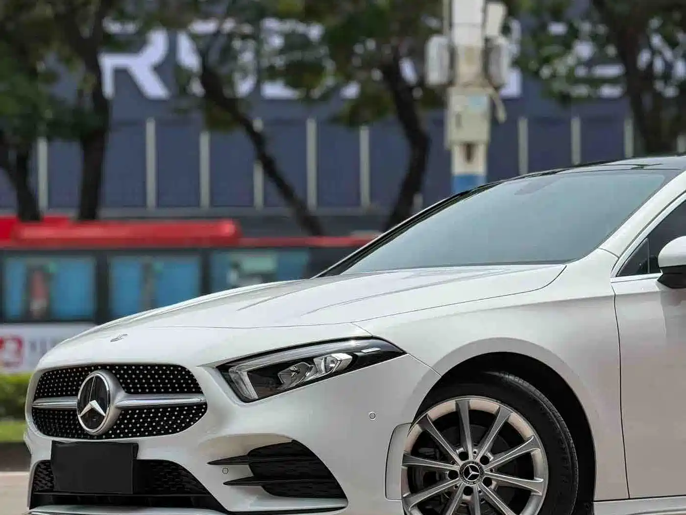 Mercedes-Benz A-Class 2020 Facelift A 200 L Sport Sedan Fashion фото 11