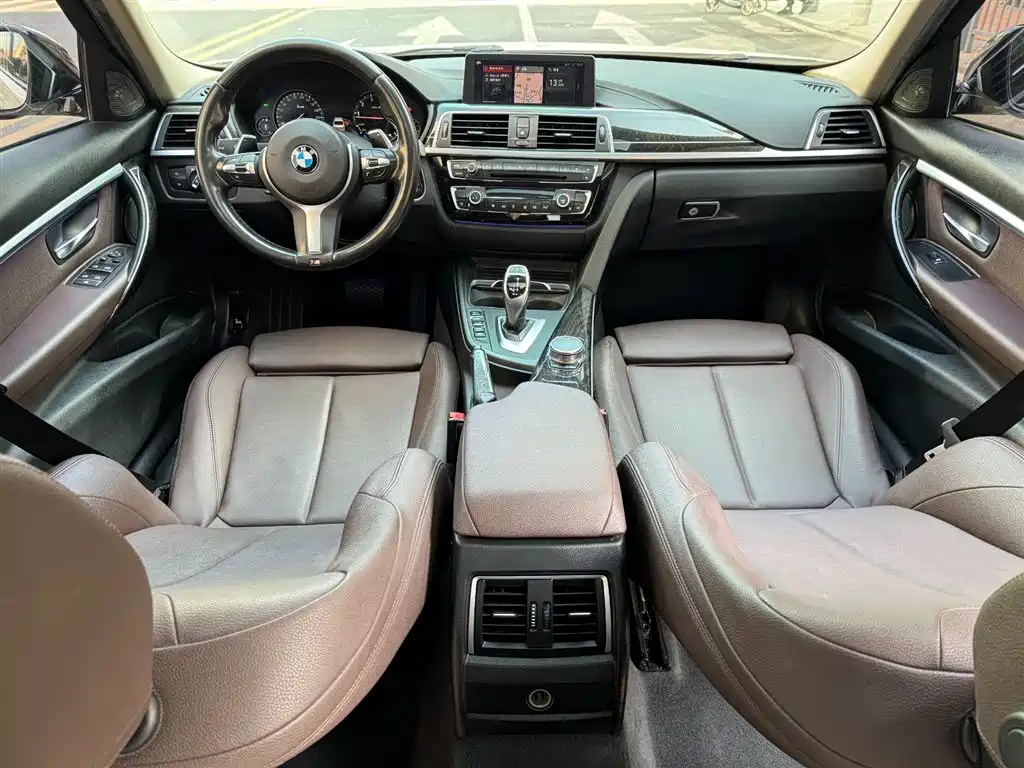 BMW 3 Series 2019 320Li M Sport Black Night Edition фото 22