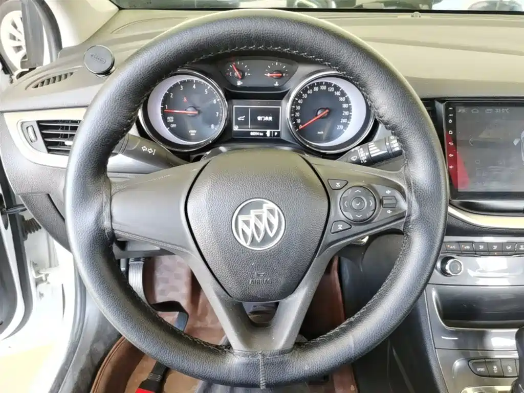 Buick Verano 2016 Hatchback 15S Auto Progressive фото 11