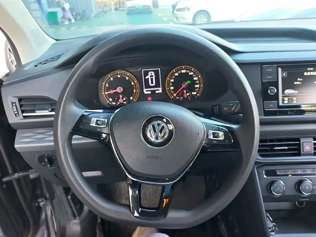 Volkswagen Tharu 2020 280TSI 2WD Trend Edition China VI фото 11