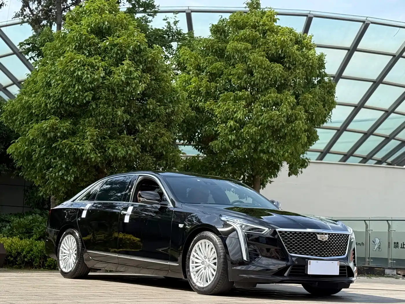CADILLAC CT6