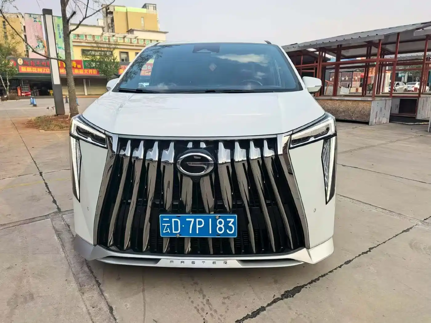 GAC TRUMPCHI M8
