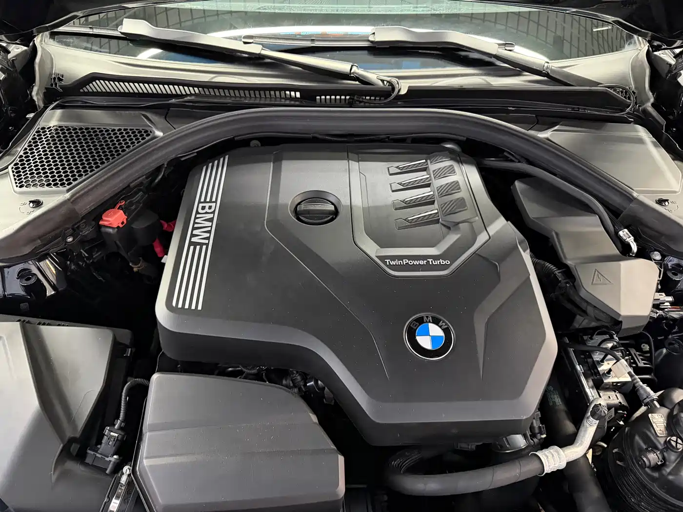 BMW 3 Series 2023 320Li M Sport Package фото 23