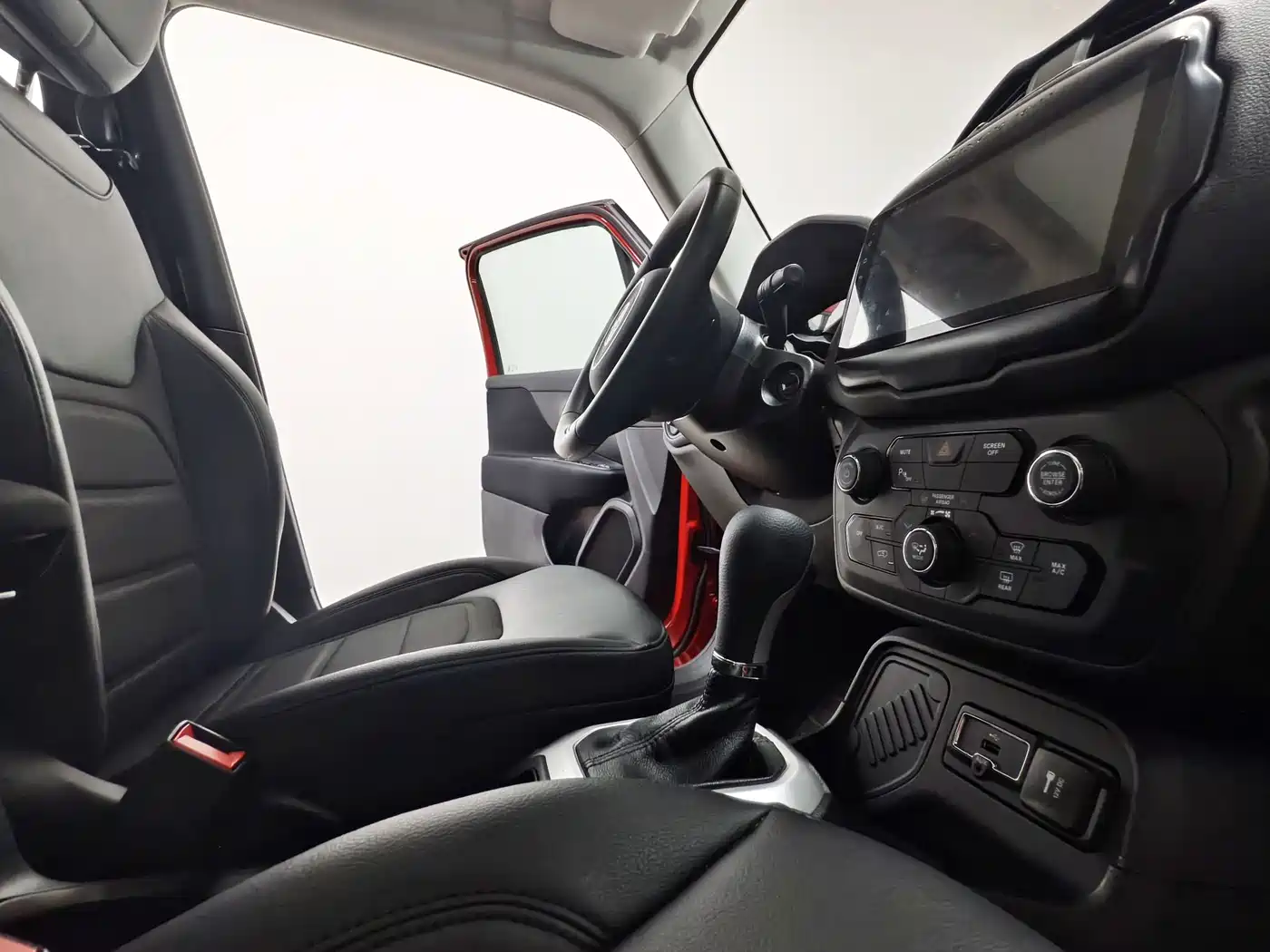 Jeep Renegade 2021 2019 220T Automatic Premium