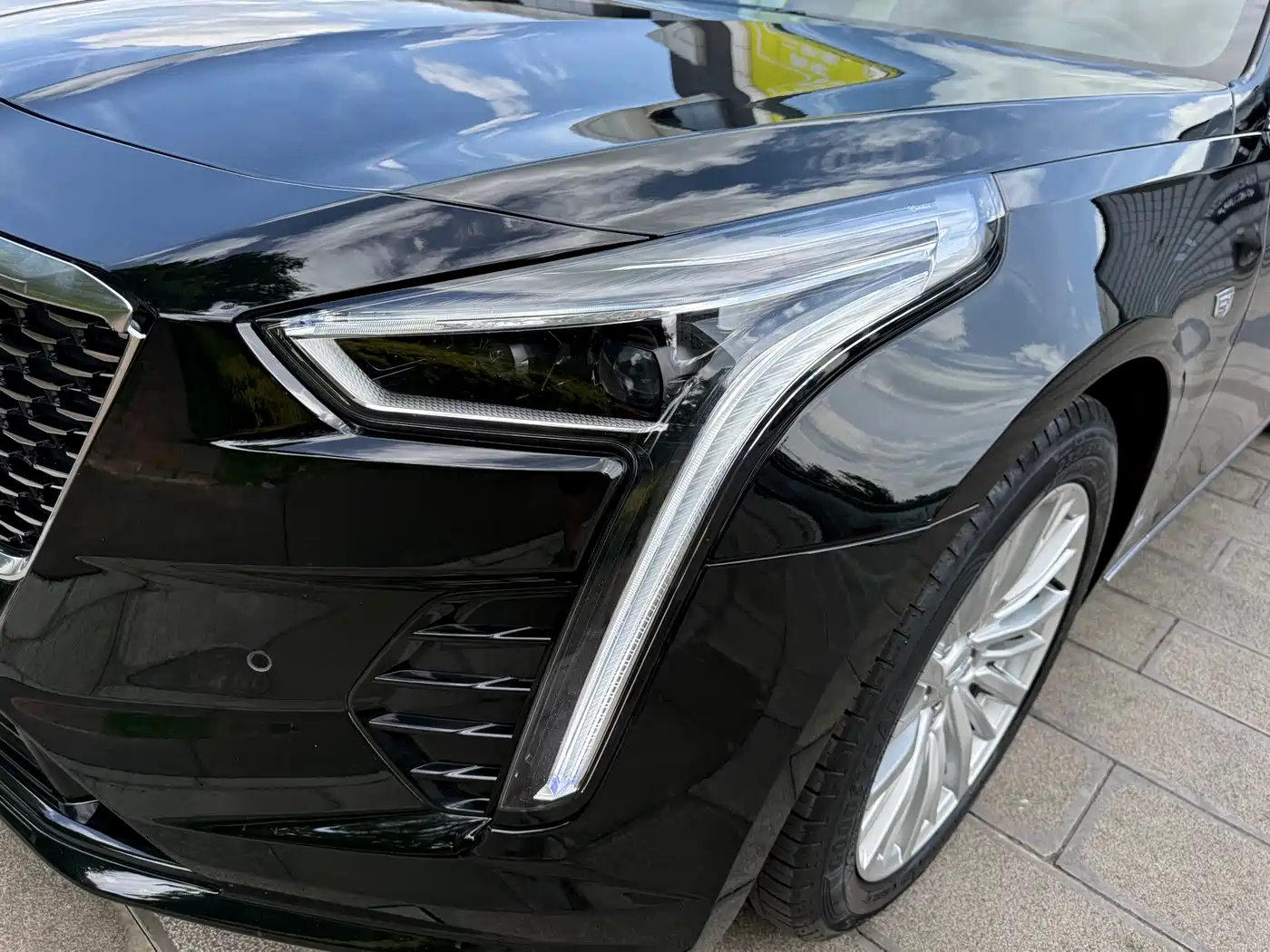 CADILLAC CT6