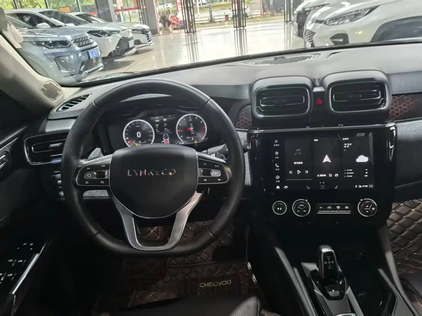 Lynk & Co 02 2018 Model 1.5T DCT 2WD Yao Pro Edition China V фото 12