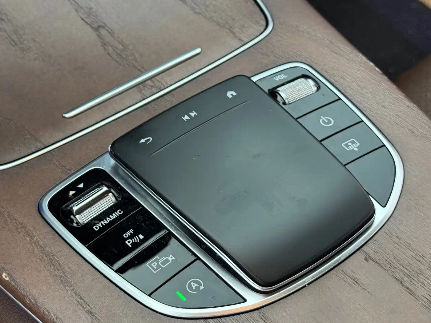 Mercedes-Benz E-Class, миниатюра 15