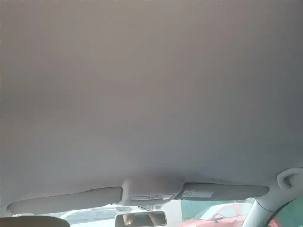 Volkswagen Polo 2016 1.4L Manual Trend фото 18