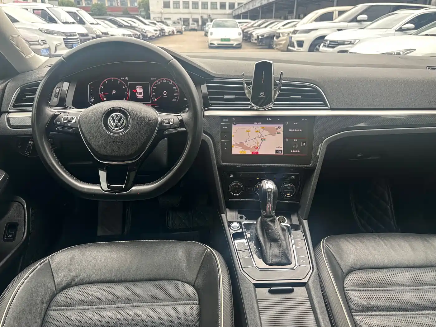 Volkswagen Lamando 2019 280TSI DSG Luxury Edition China VI фото 12