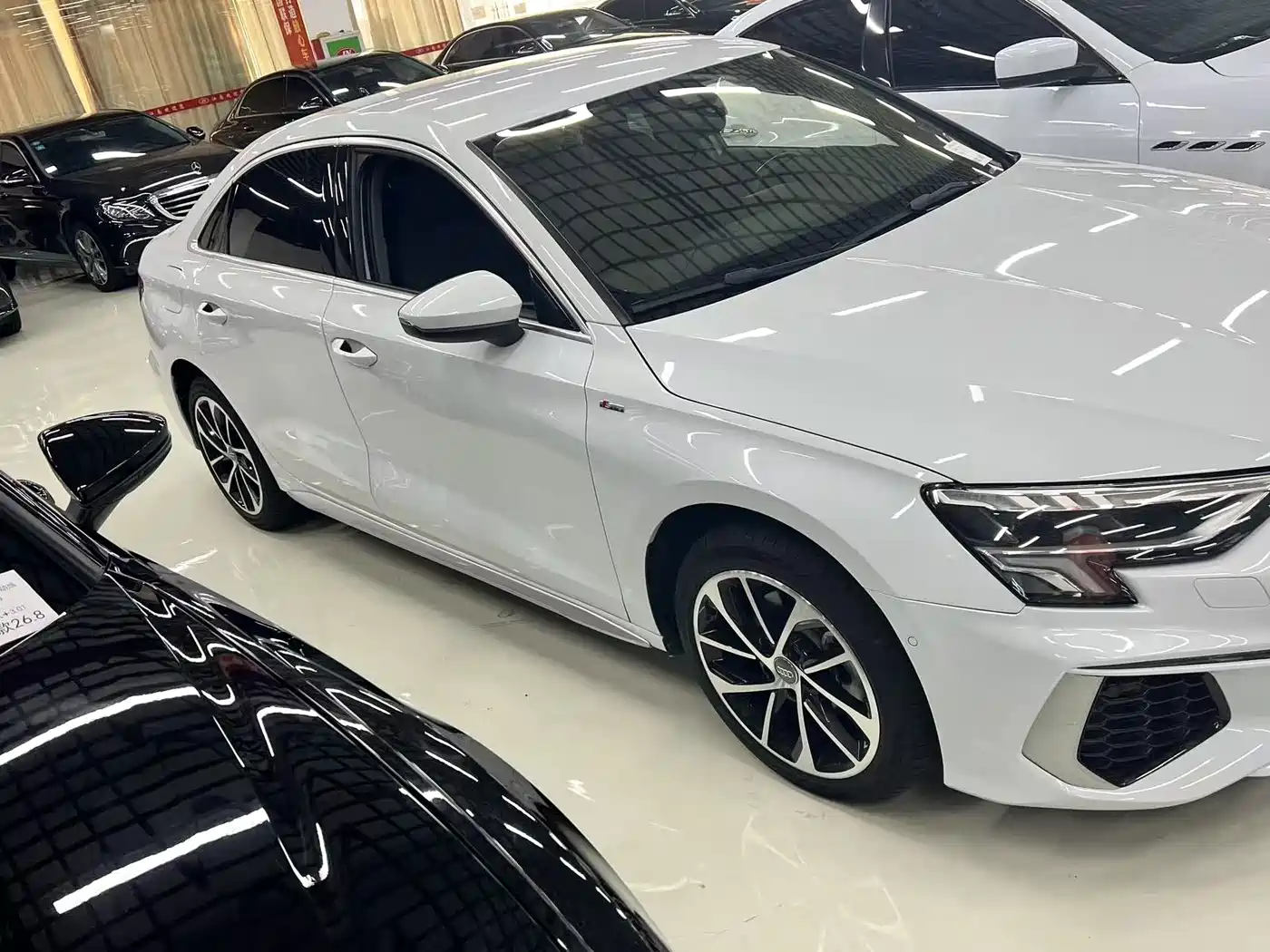 Photo 2 - Audi A3