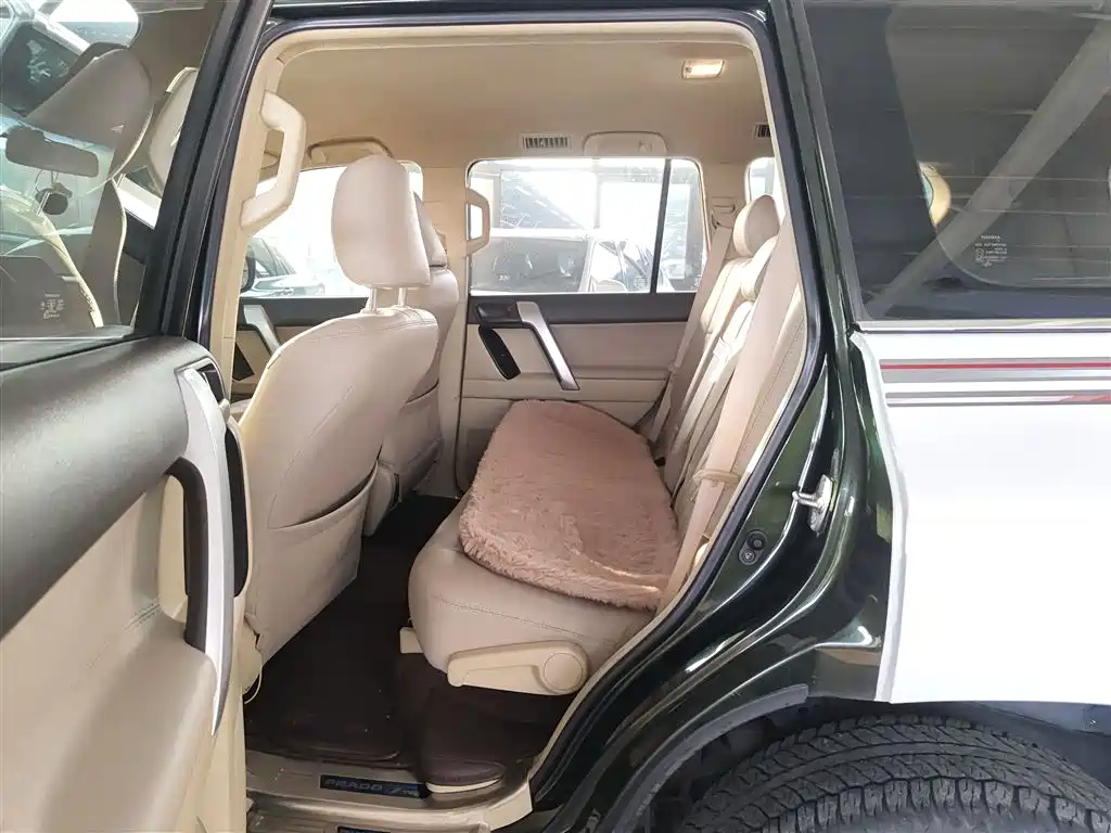 Toyota Prado (Import) 2014 2.7L Automatic Luxury фото 17