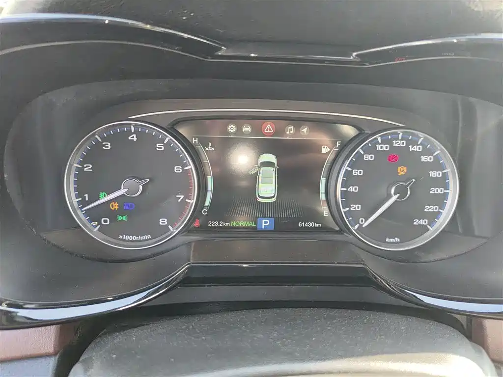 GAC Trumpchi Trumpchi GS8 2017 320T 2WD Luxury Smart Connect (7-seater) фото 12