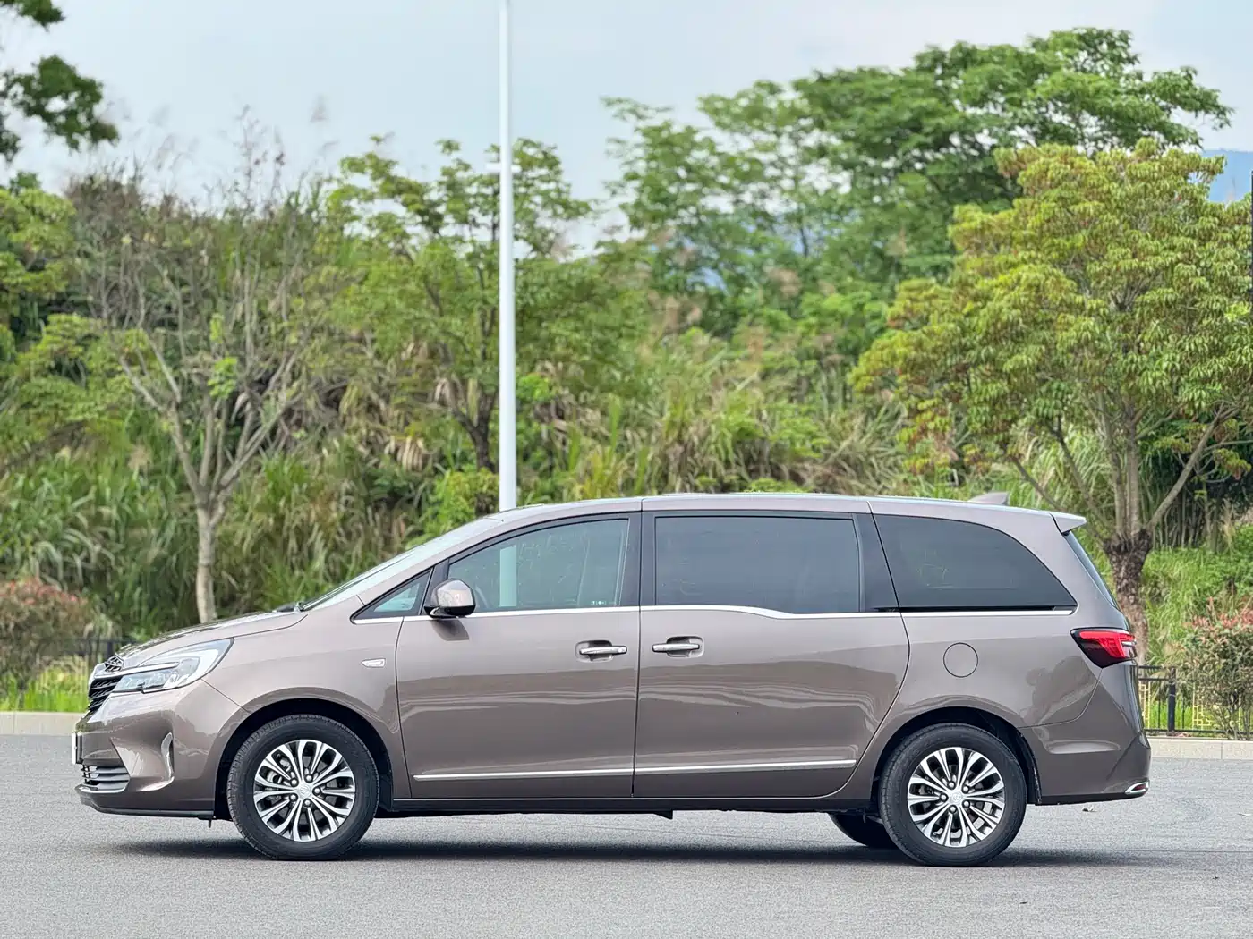 Buick GL8 2022 Land Business Class 652T Luxury фото 20