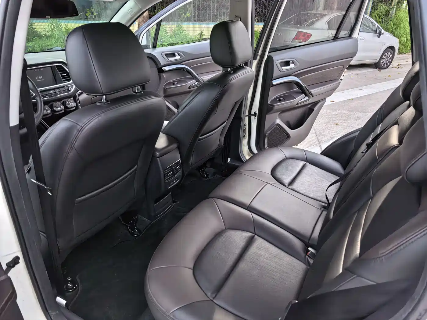 GAC Trumpchi Trumpchi GS4 2017 235T Automatic 2WD Luxury Smart Connected Edition фото 12