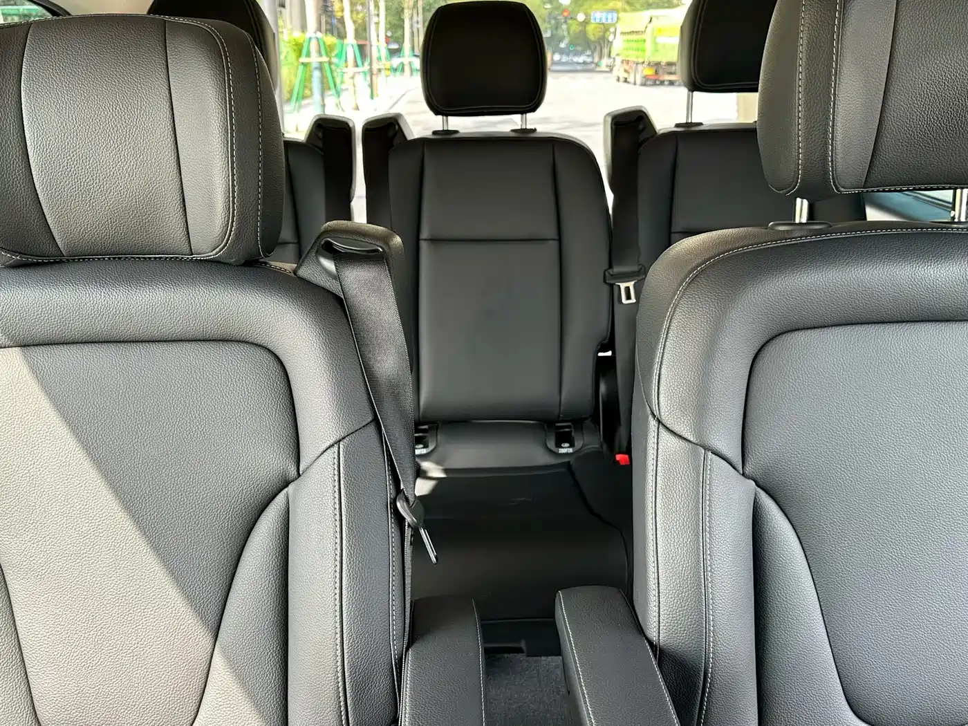 Mercedes-Benz Vito 2018 2.0T Business Edition China VI фото 6