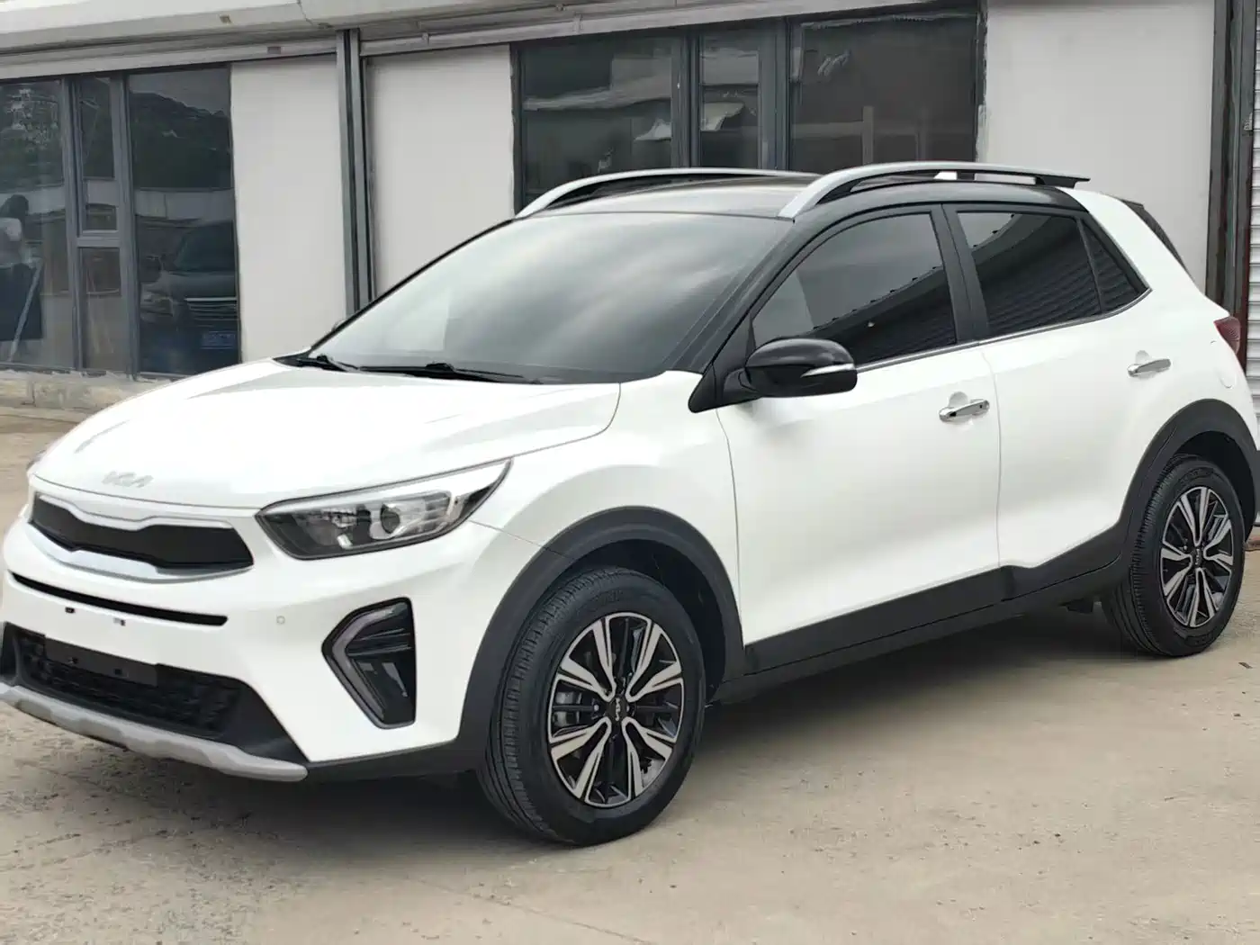 Kia KX1 2021 1.4L CVT Fun Sunroof Version