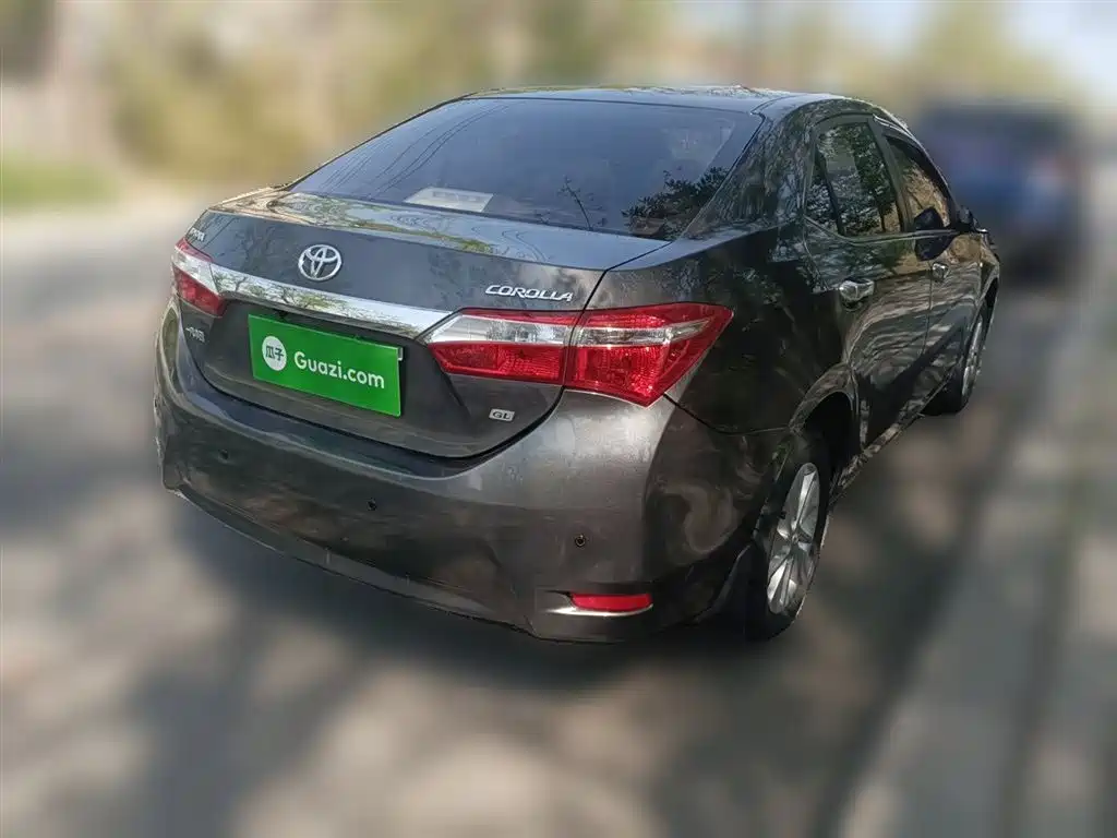 Toyota Corolla 2014 1.6L CVT GL фото 5