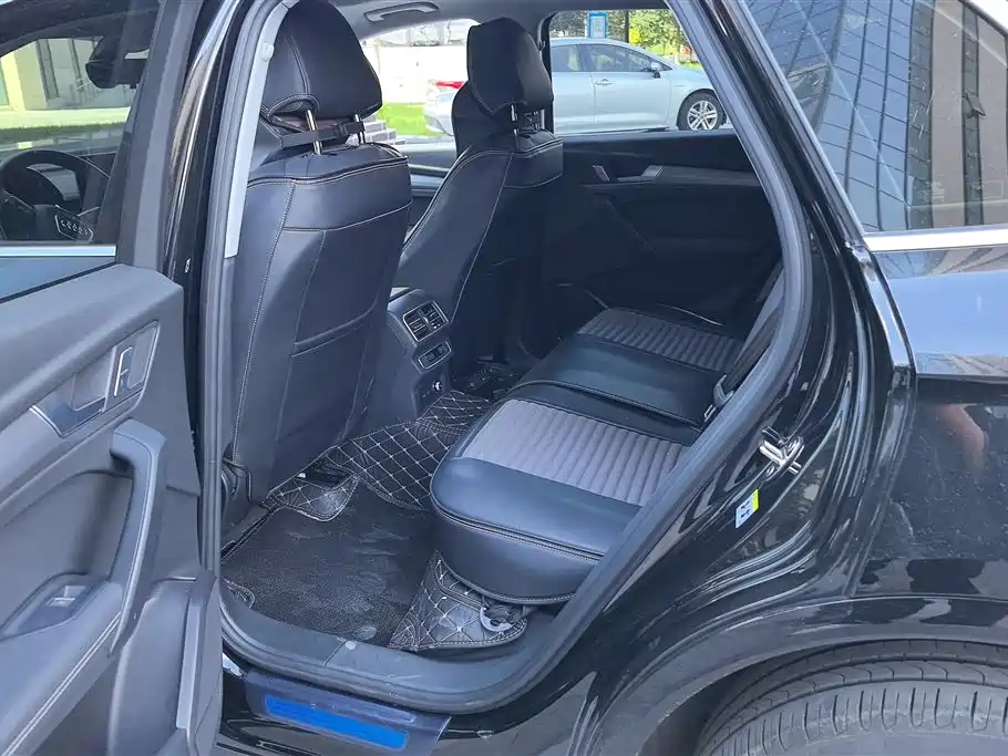 Audi Q5L 2023 40T Fashion Elegance фото 11