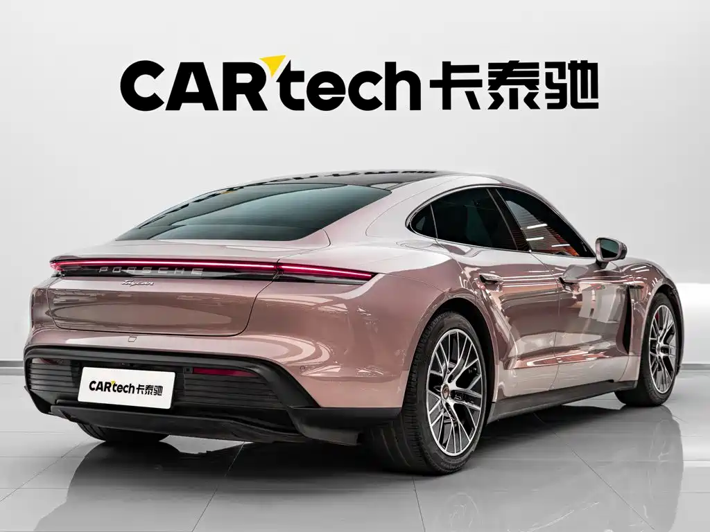Porsche Taycan 2024 2022 Facelift Taycan