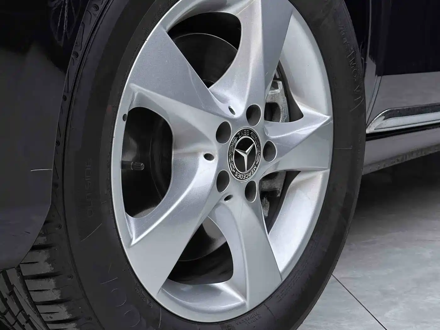 Mercedes-Benz Vito 2018 2.0T Elite Edition 7-seater China VI фото 5