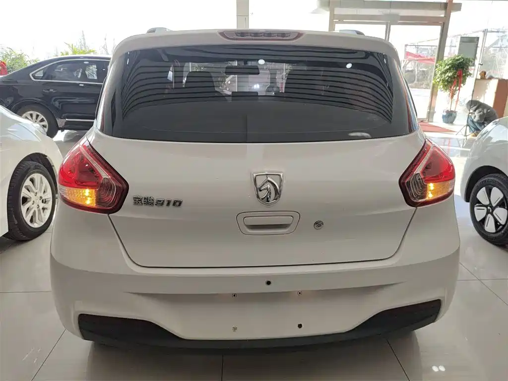 Baojun 310 2019 2016 1.2L Manual Comfort Model