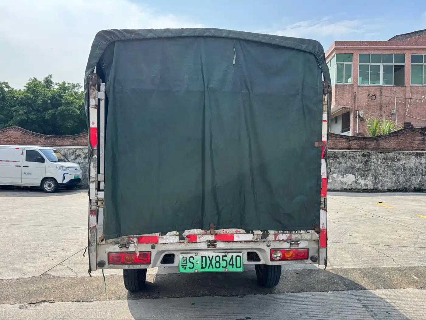 Yuan Cheng Farizon Star Enjoy F1E 2024 2023 Caged Truck EVE Energy 41.86kWh