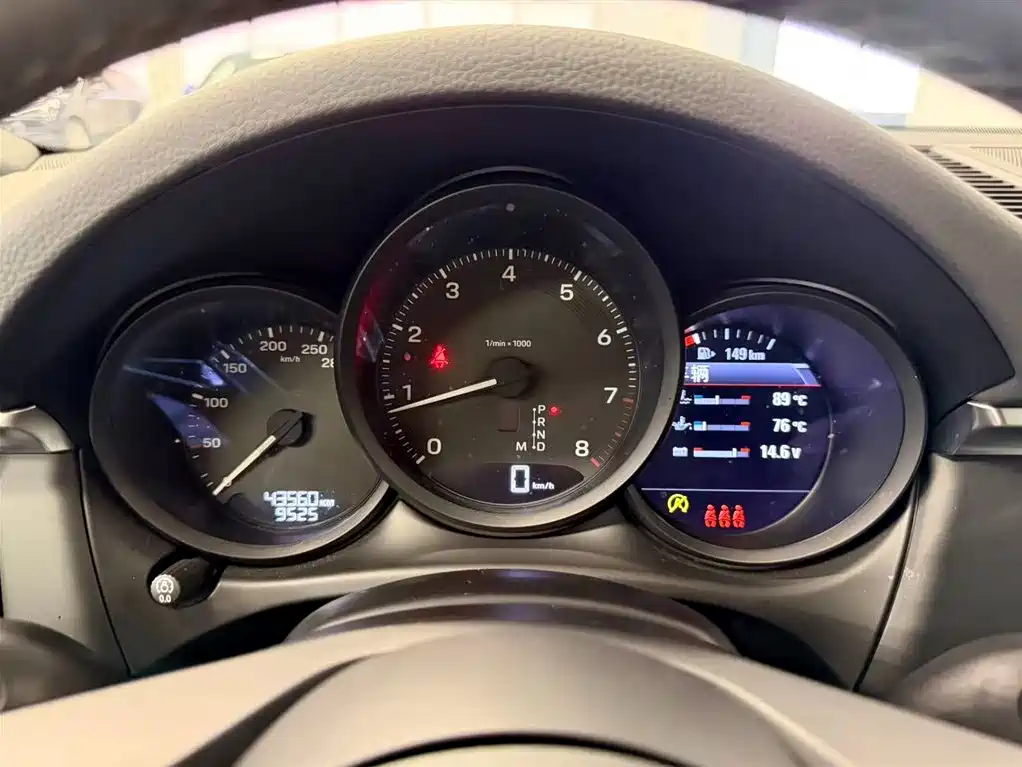 Porsche Macan 2023 Macan 2.0T фото 19