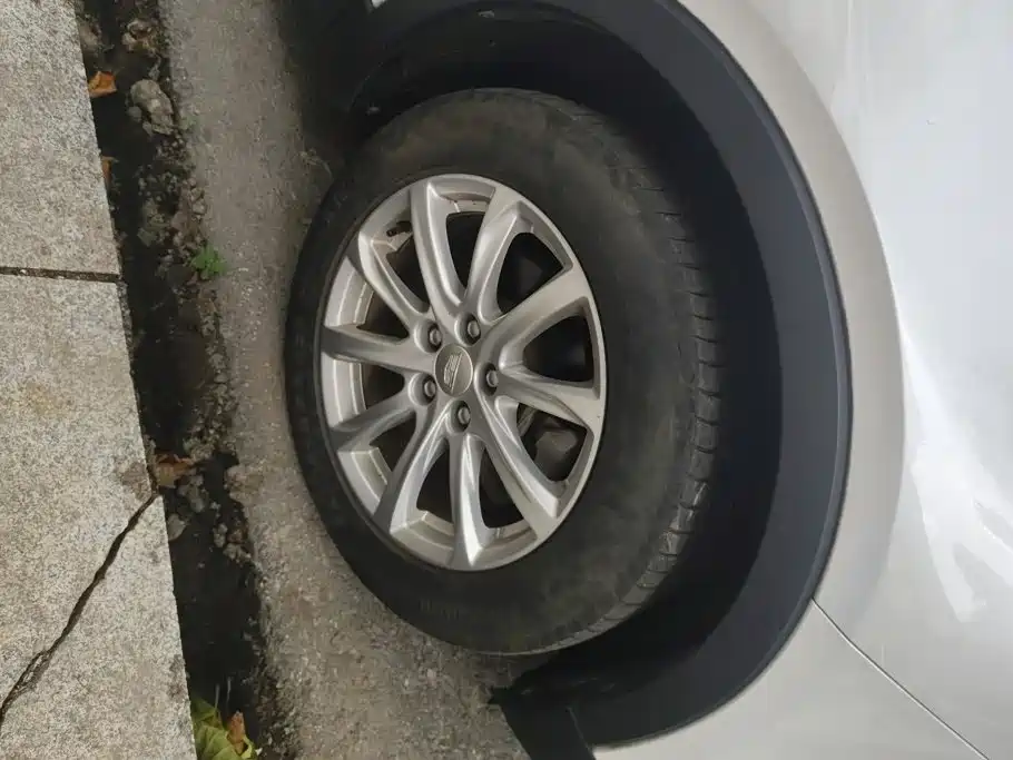 Cadillac XT4 2019 2018 Model 28T 2WD Technology