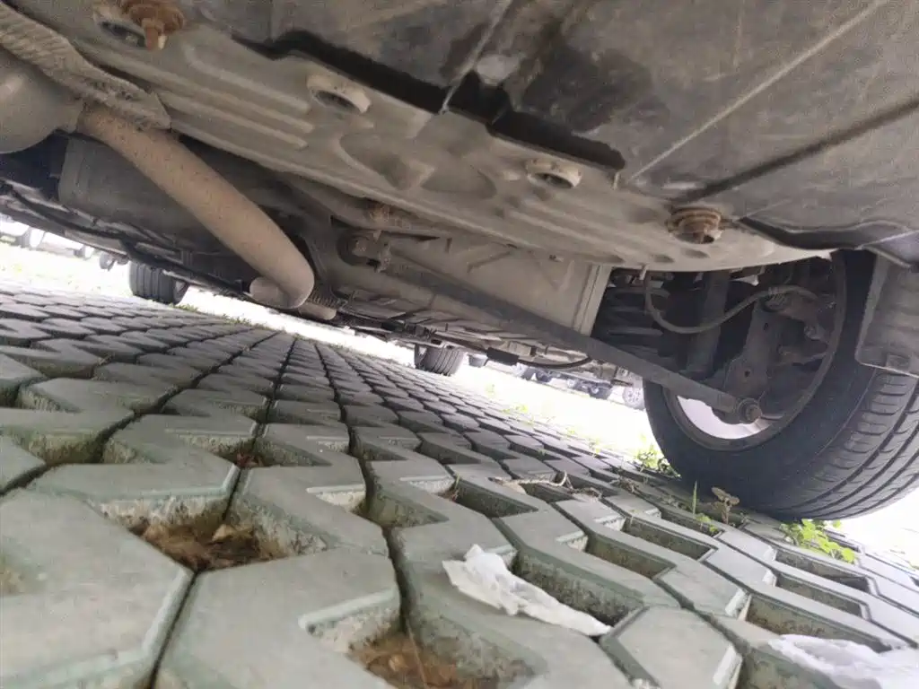 Chevrolet Cruze 2015 1.5L Automatic Luxury Edition фото 25