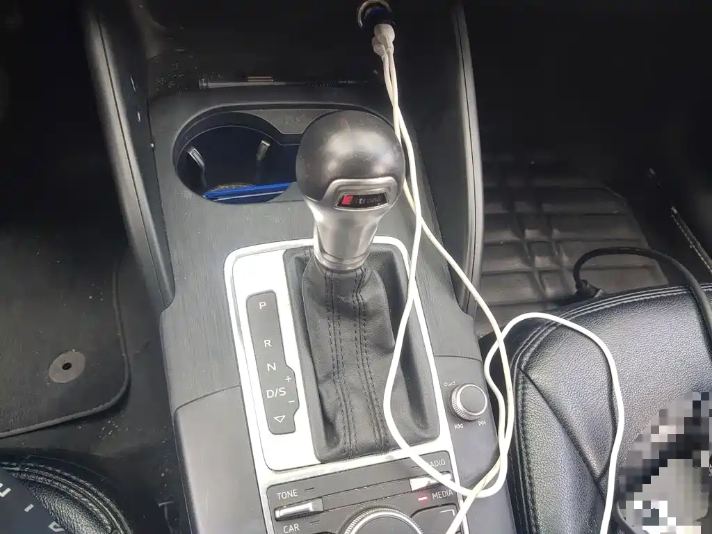 Audi A3 2015 2014 Limousine 35 TFSI Auto Trend