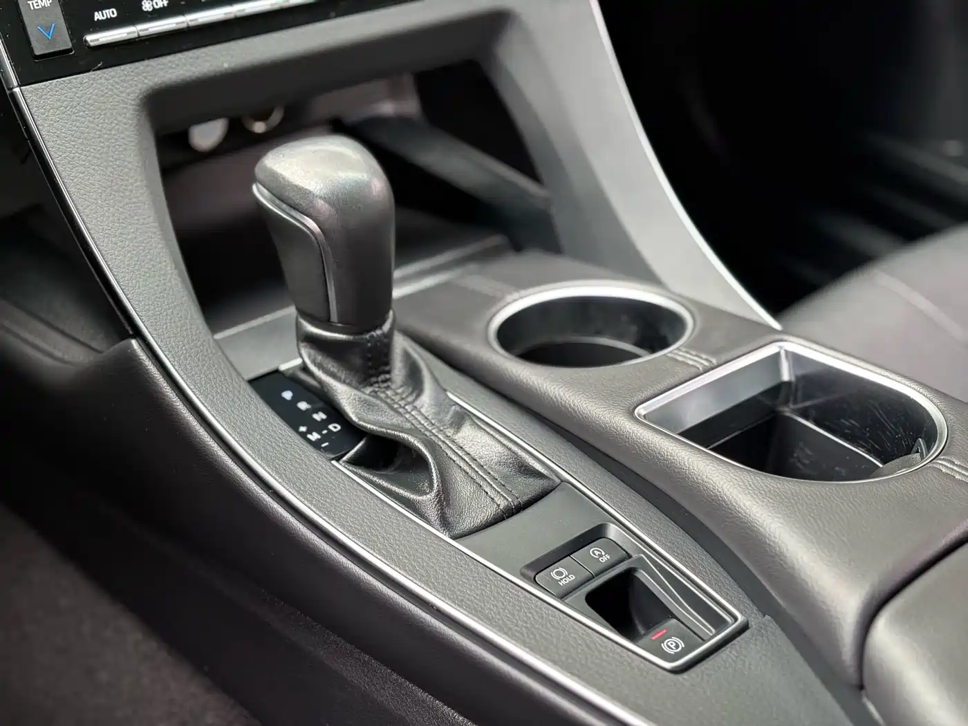 Toyota Avalon 2019 2.0L XLE Prestige Edition (China VI) фото 18