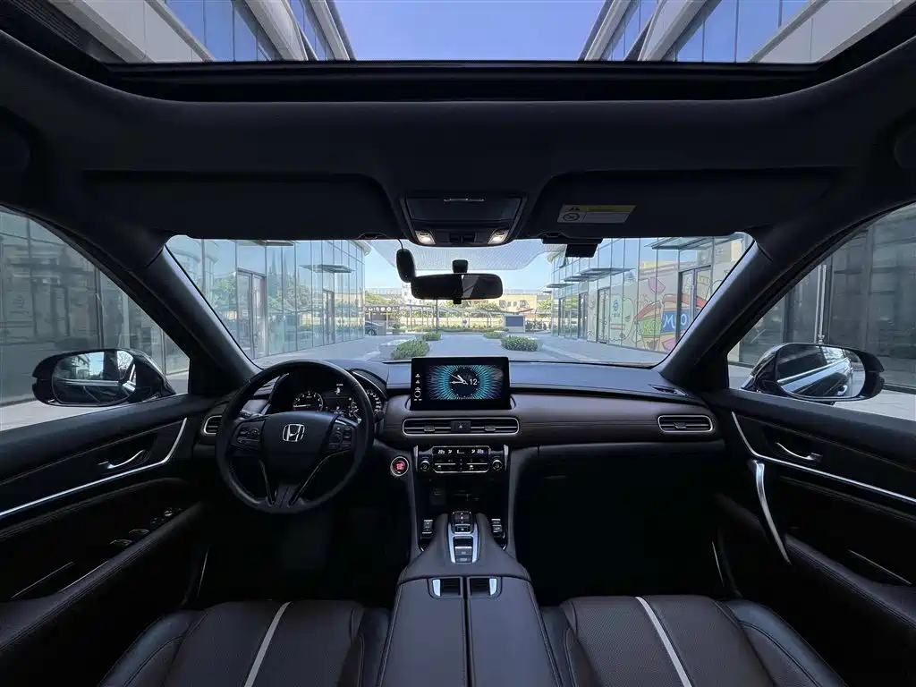 HONDA UR-V