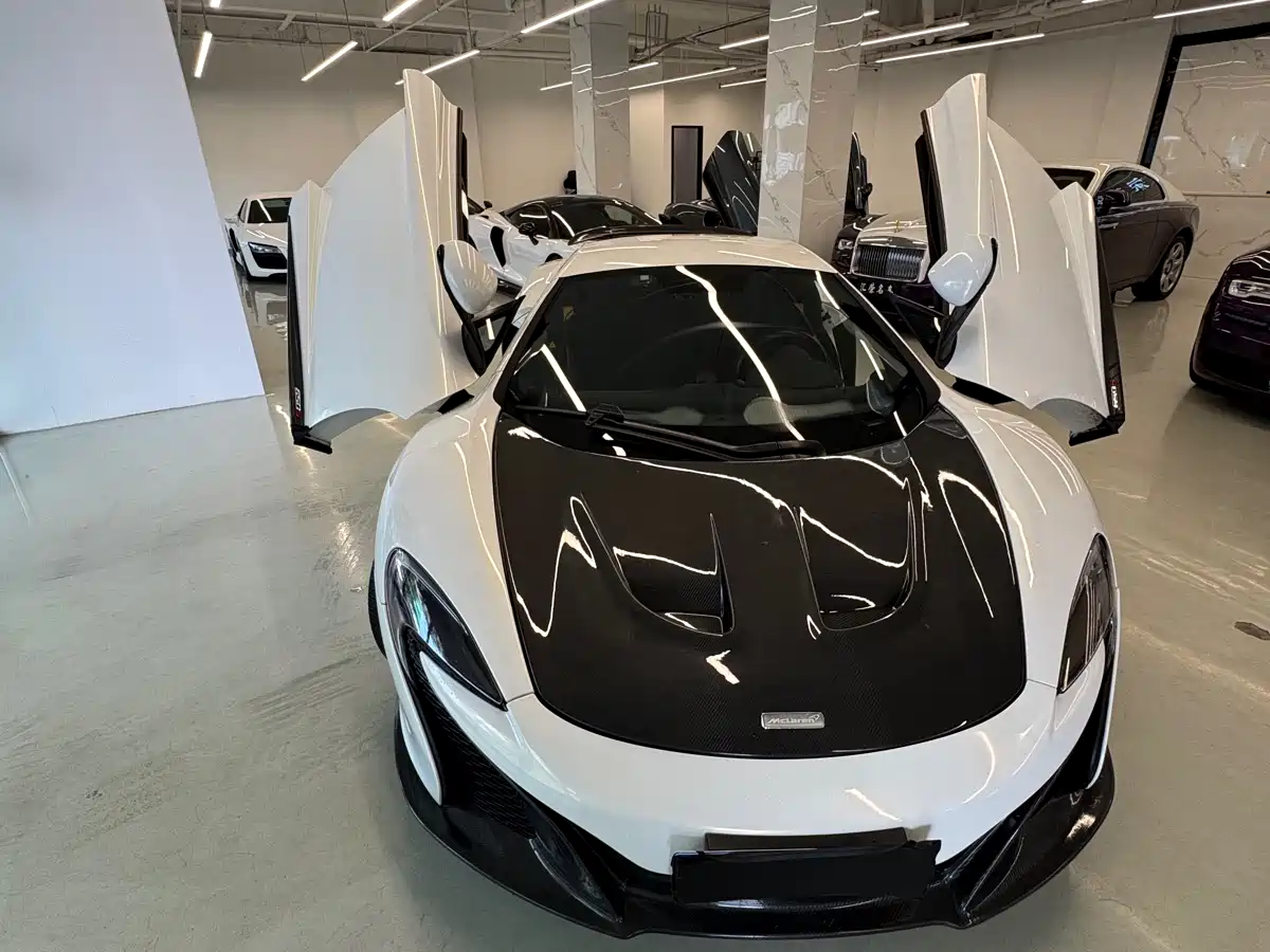 McLaren 650S 2014 3.8T Coupe фото 4