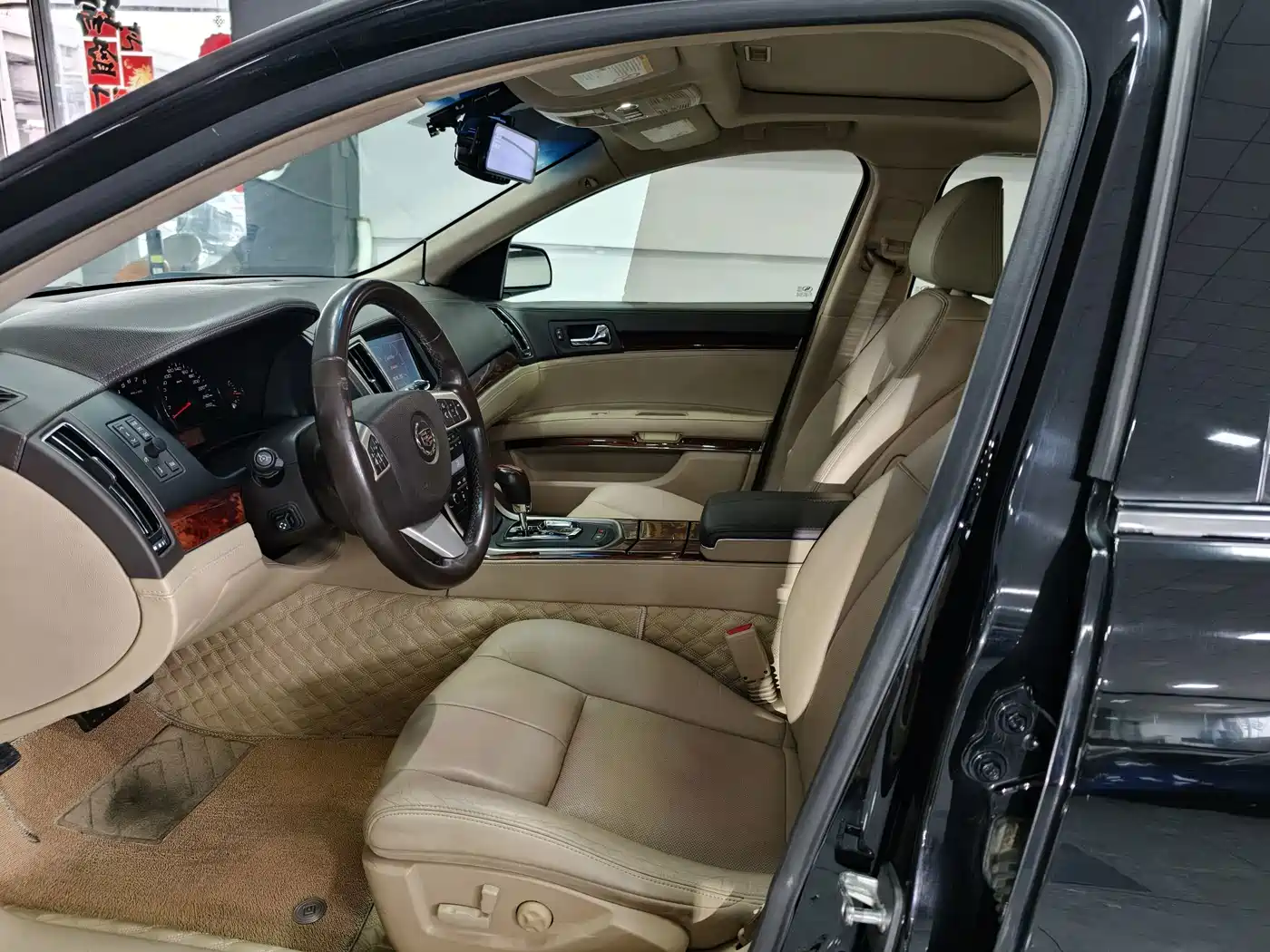Cadillac SLS 2013 2012 2.0T Comfort