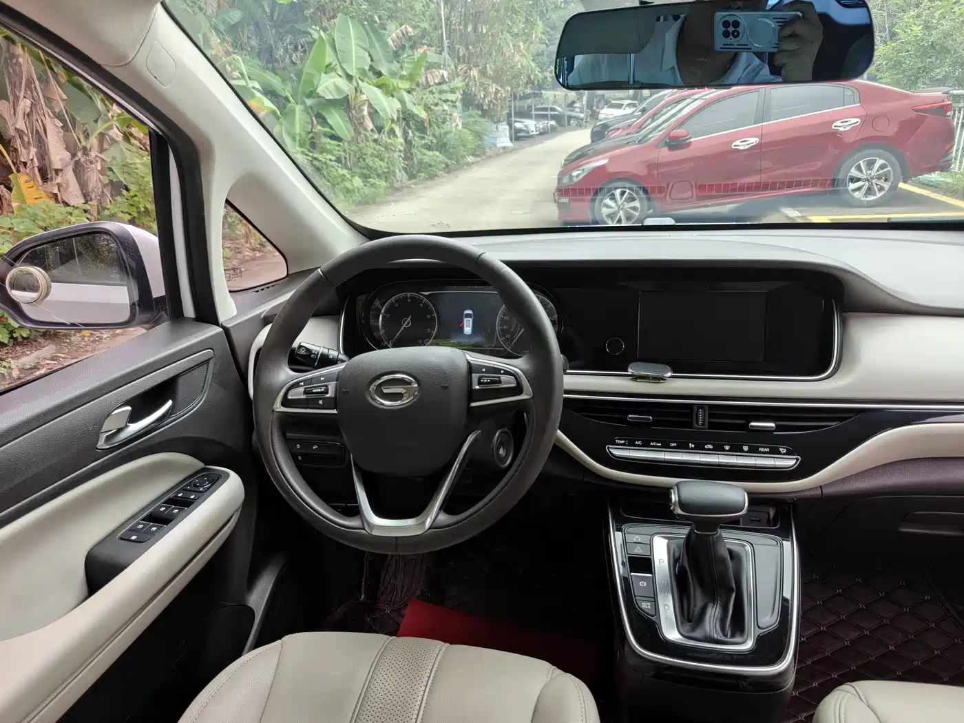 GAC Trumpchi Trumpchi M6 2019 270T Automatic Elite (7-seater) China V фото 15