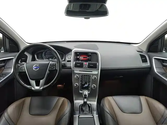 Volvo XC60 2016 T5 AWD Wisdom Edition — фото 5
