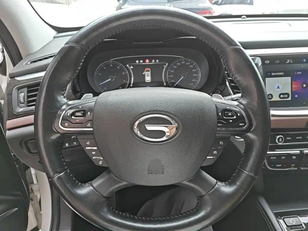 GAC Trumpchi Trumpchi GS8 2017 2017 320T 2WD Luxury Smart Connect (7-seater)