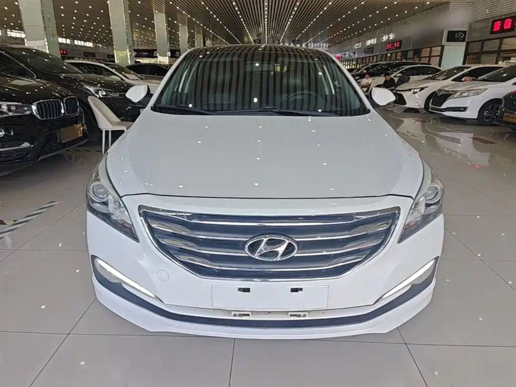 HYUNDAI NAME PICTURE