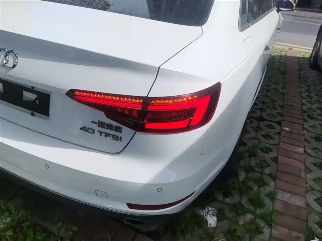 Audi A4L 2018 30th Anniversary 40 TFSI Progressive фото 8