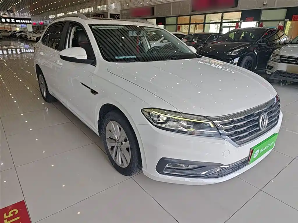 Volkswagen Lavida 2018 Hatchback 280TSI DSG Comfort Edition China V фото 4