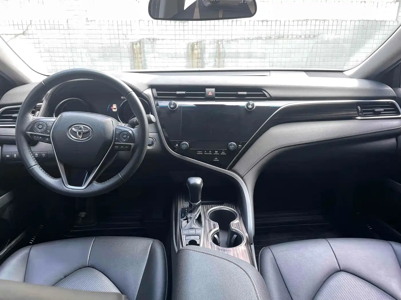 Toyota Camry 2021 2.5G Luxury Edition фото 5