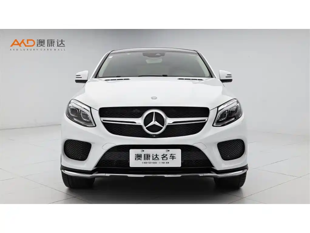Mercedes-Benz GLE Coupe 2017 GLE 400 4MATIC Coupe SUV фото 2