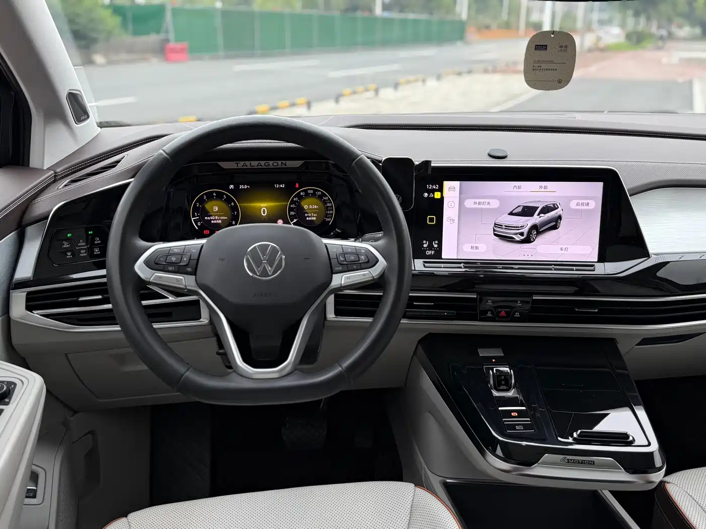 Volkswagen Talagon 2023 Facelift 530TSI 4WD Flagship Victory Pro Edition 6-Seater фото 19
