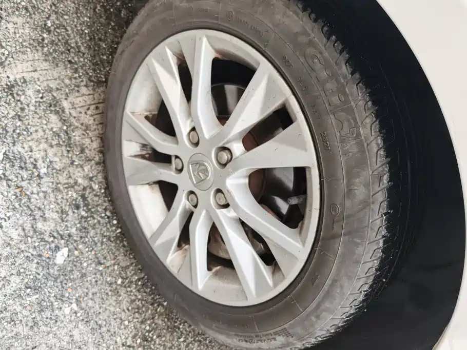 Baojun 730 2014 2014 1.5L Manual Luxury 7-seater